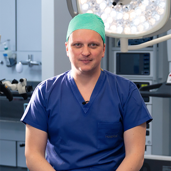 Mr Rafal Niziol, Oral and Maxillofacial Surgeon